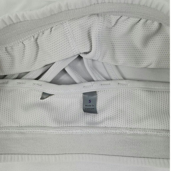 ATHLETA SPORTS BRA HEATHER GRAY HYPER FOCUSED WOMEN’S SIZE S - CRISS-CROSS BACK - Picture 7 of 7